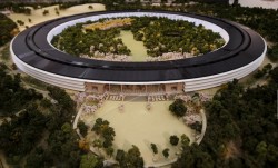 apple spaceship headquarters