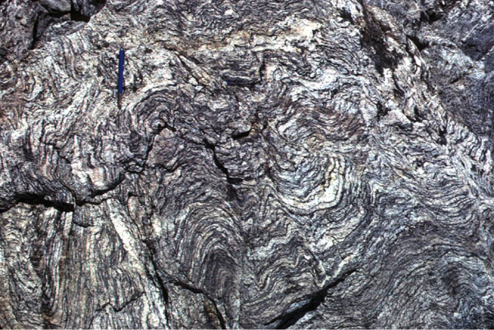 Compositionally-layered gneiss (“nice”), San Bernardino Mountains, southern California, U.S. Source: geomaps.wr.usgs.gov/archive/socal/geology/transverse_ranges/index.html