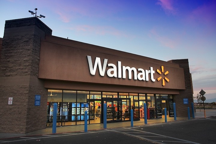 is walmart open today fourth of july